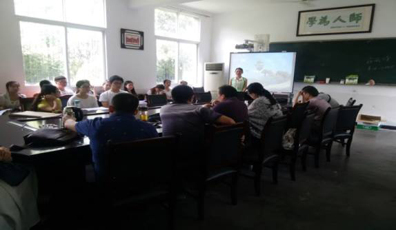 教科学院举行“挑战杯”开题报告会 3.png